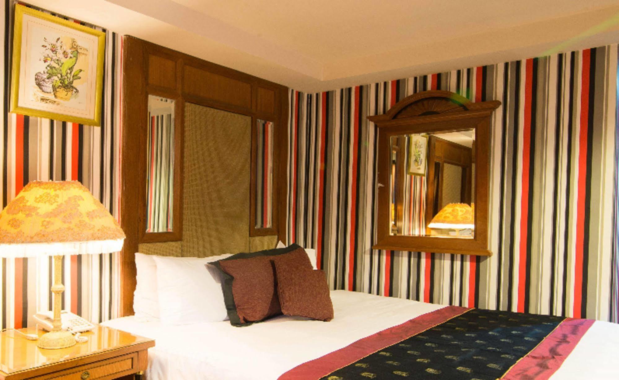 Hotel Diamond Sha Certified Bangkok